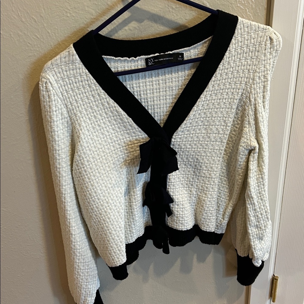New York & Company Black and White Knit Sweater medium